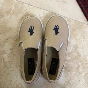 Boy shoes